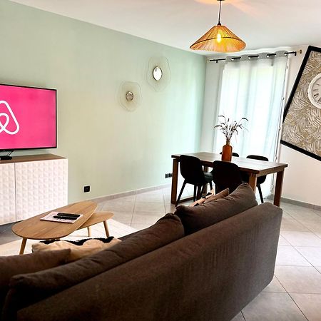 Appart' Calme - 48M² - Proche Versailles - Paris Elancourt Bagian luar foto