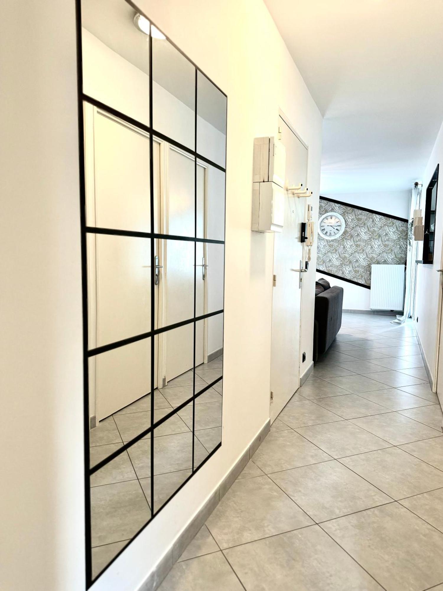 Appart' Calme - 48M² - Proche Versailles - Paris Elancourt Bagian luar foto