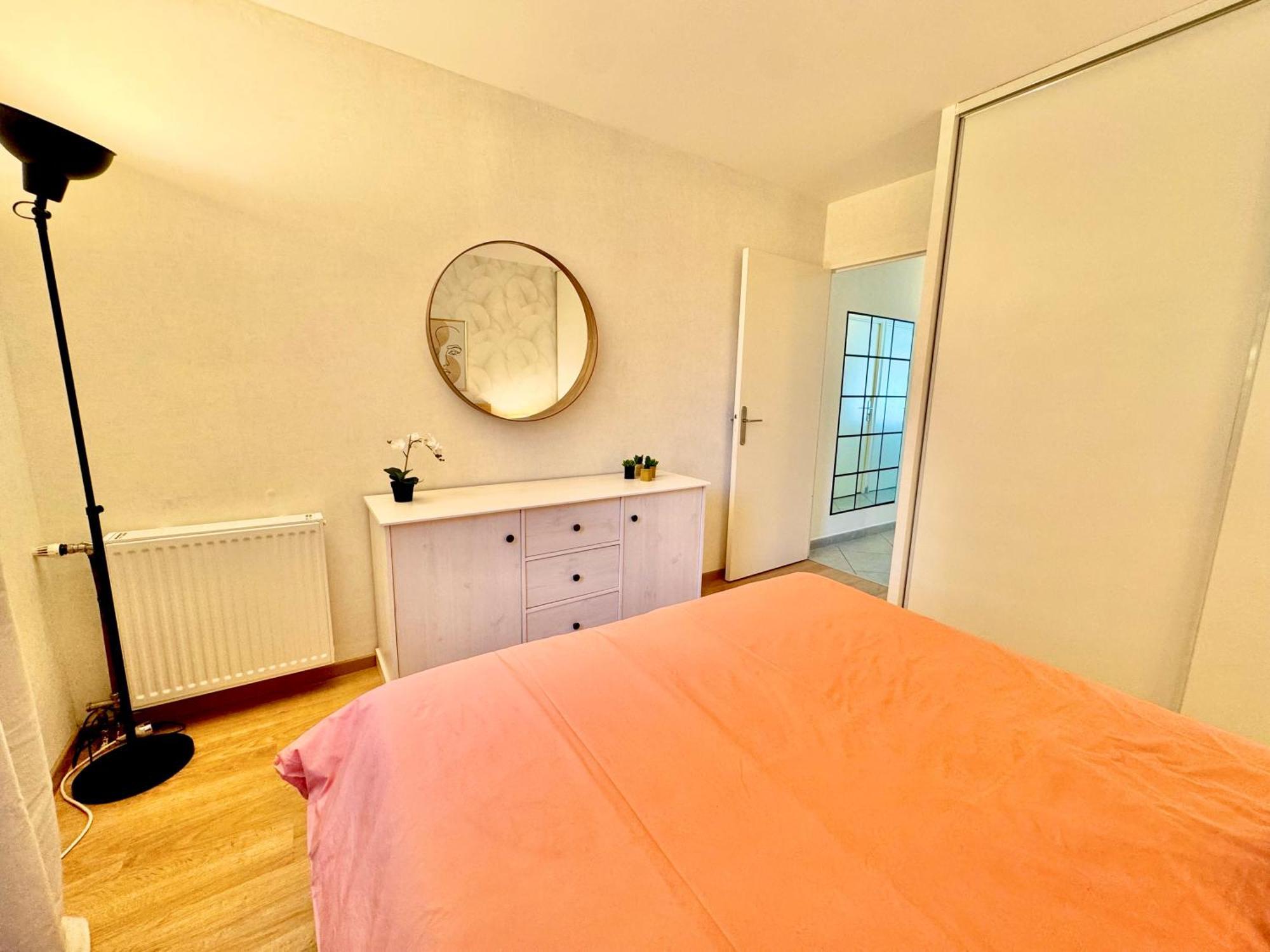Appart' Calme - 48M² - Proche Versailles - Paris Elancourt Bagian luar foto