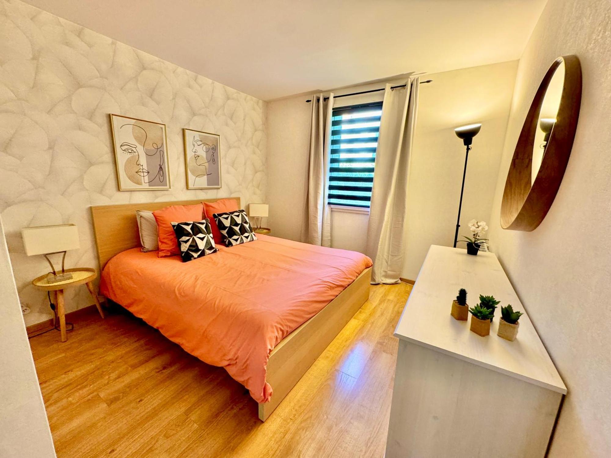 Appart' Calme - 48M² - Proche Versailles - Paris Elancourt Bagian luar foto